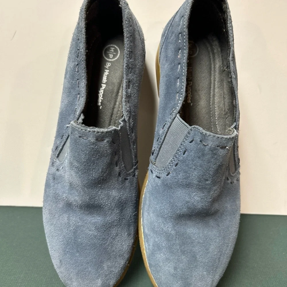 Hush Puppies Shoes Sz 6.5M Slip On Loafers Flats Blue Suede Casual Summer Womens